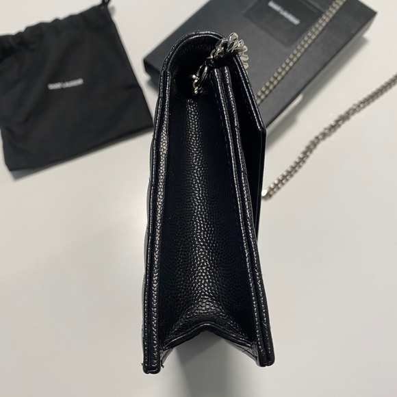 SOLD SAINT LAURENT Monogramme Envelope ChainWallet - Picture 4 of 8